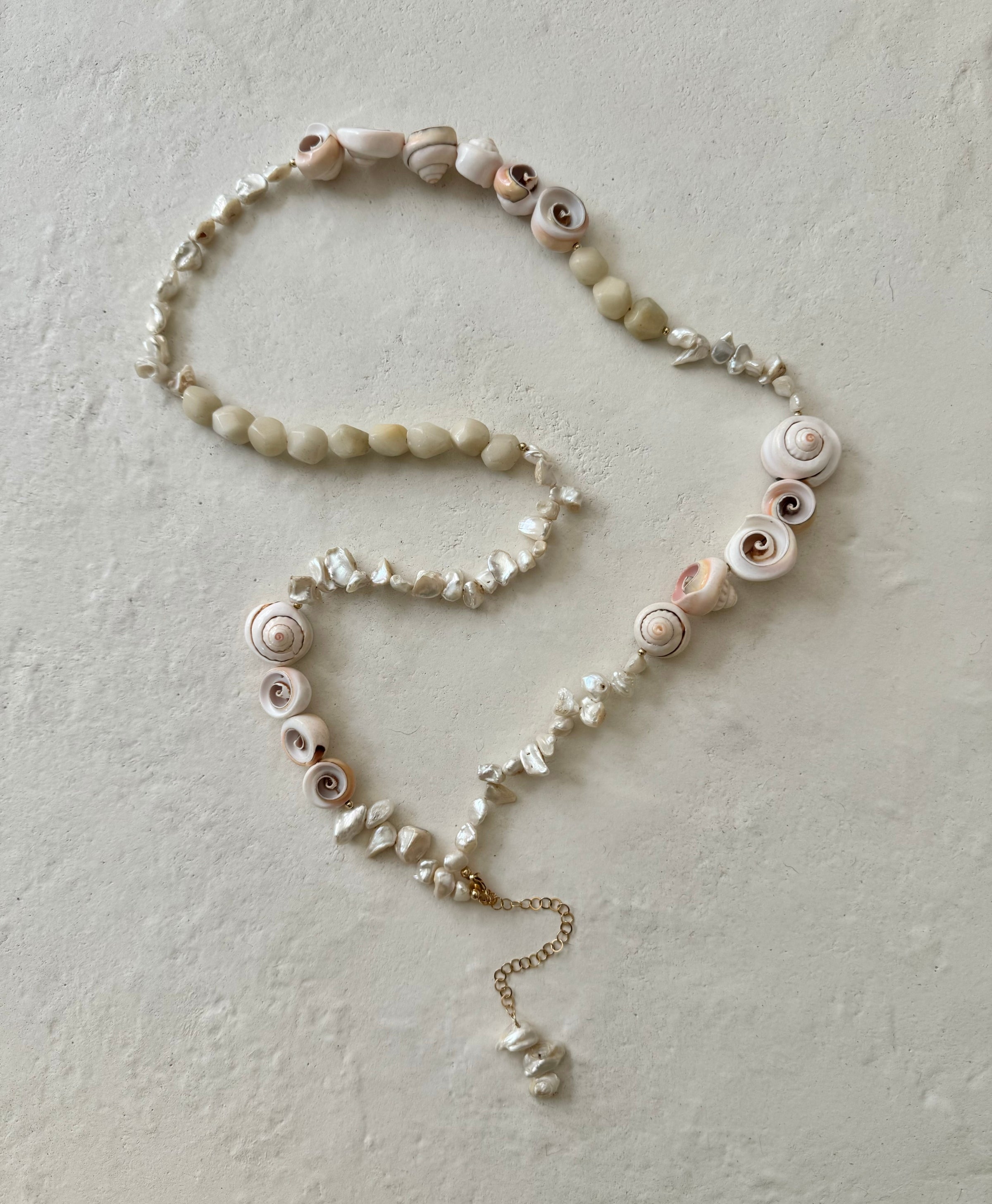 Angerona Pearl Shell Belly Chain