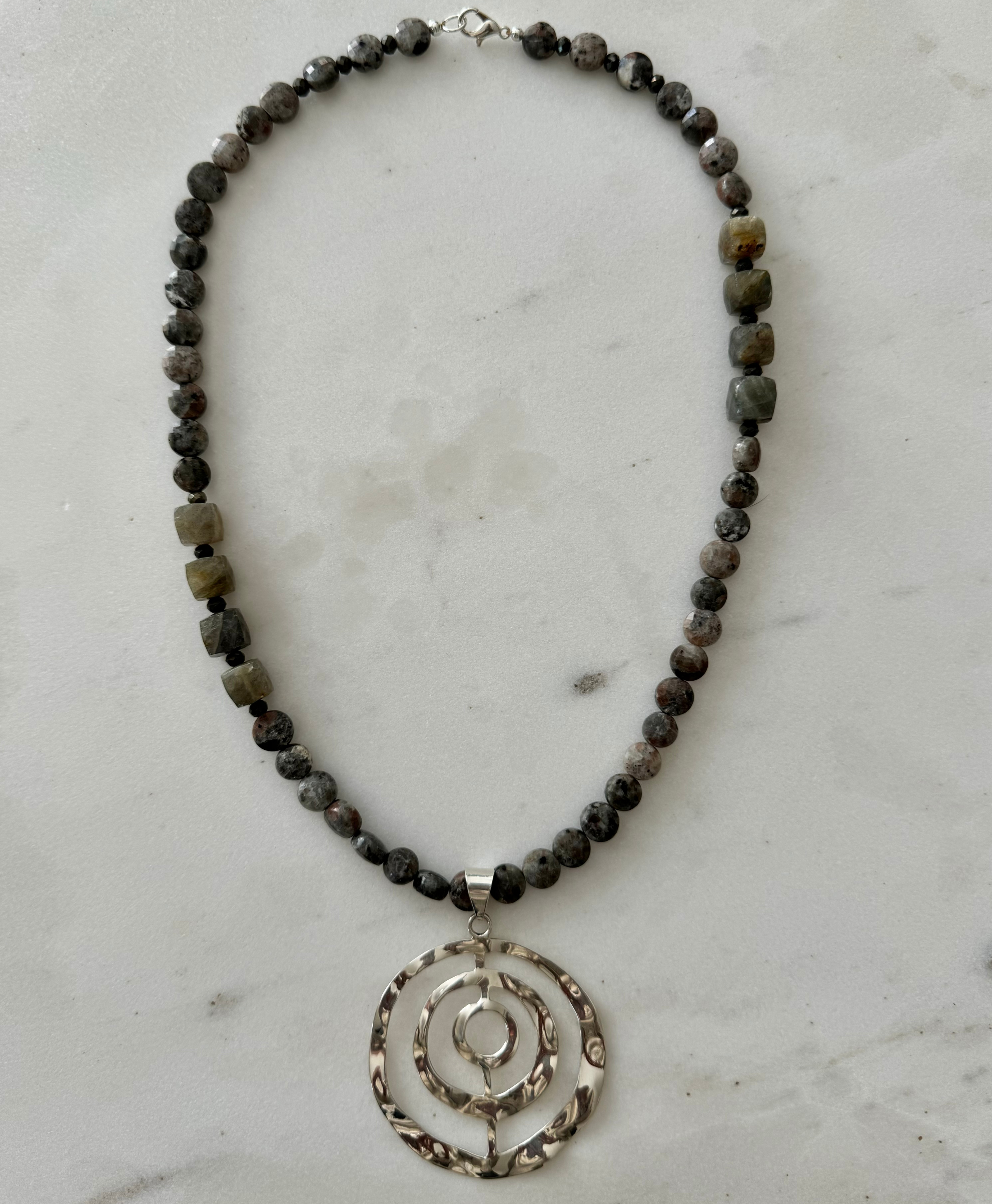 Yoop Labradorite Sterling Silver Spiral Pendant Necklace