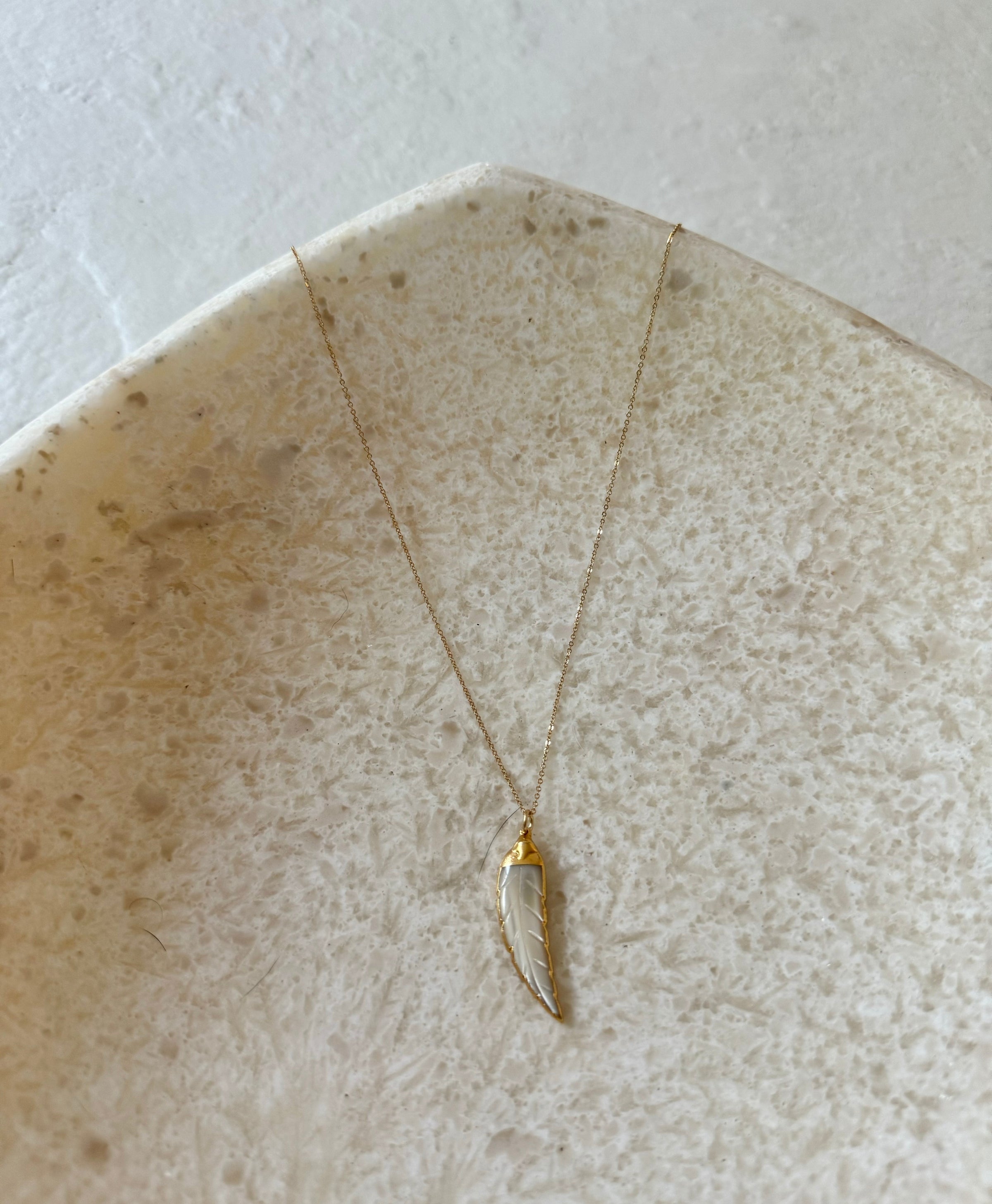 Vuelta Moonstone Leaf Pendant Necklace