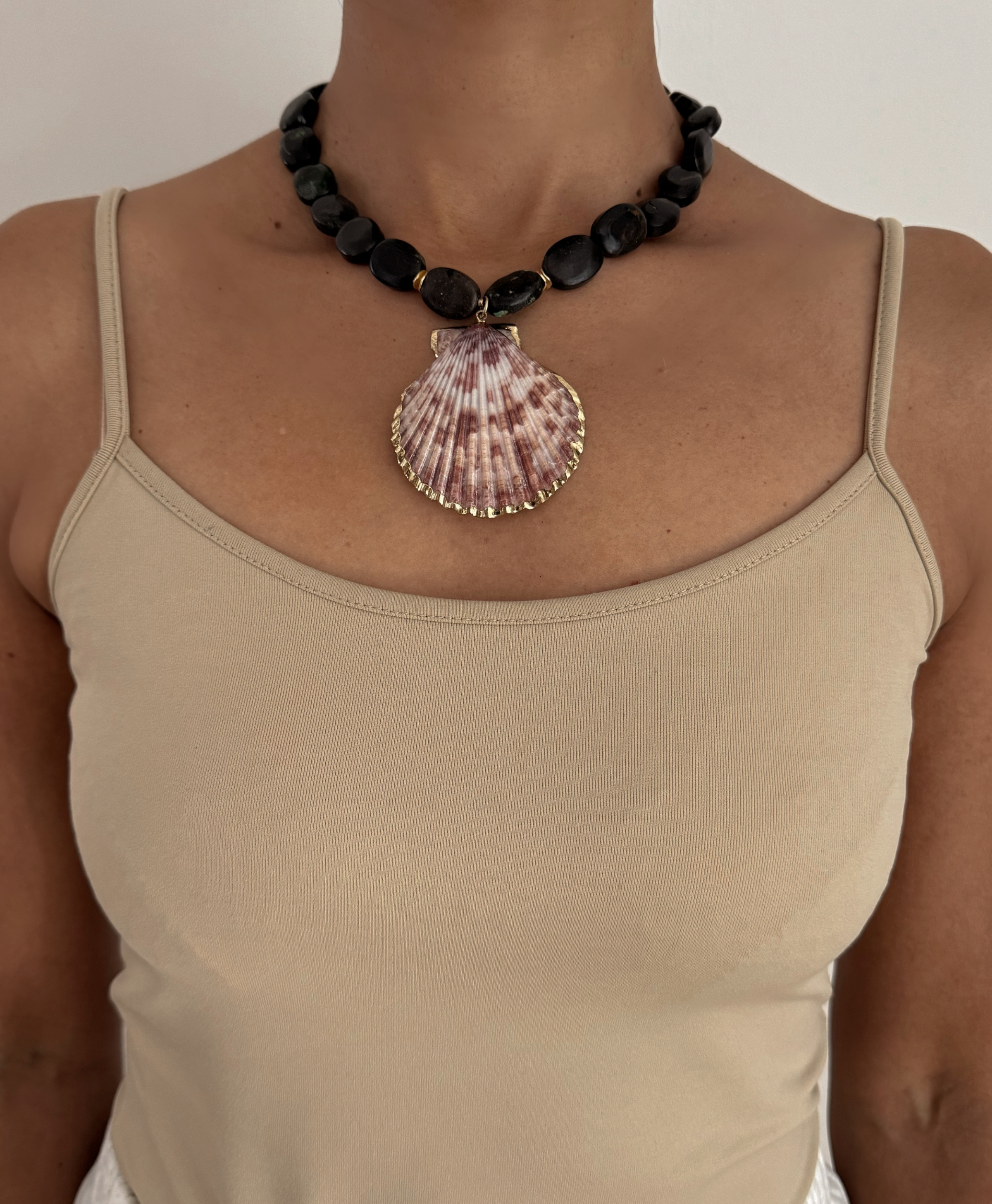 Sonor Tourmaline Sea Shell Necklace