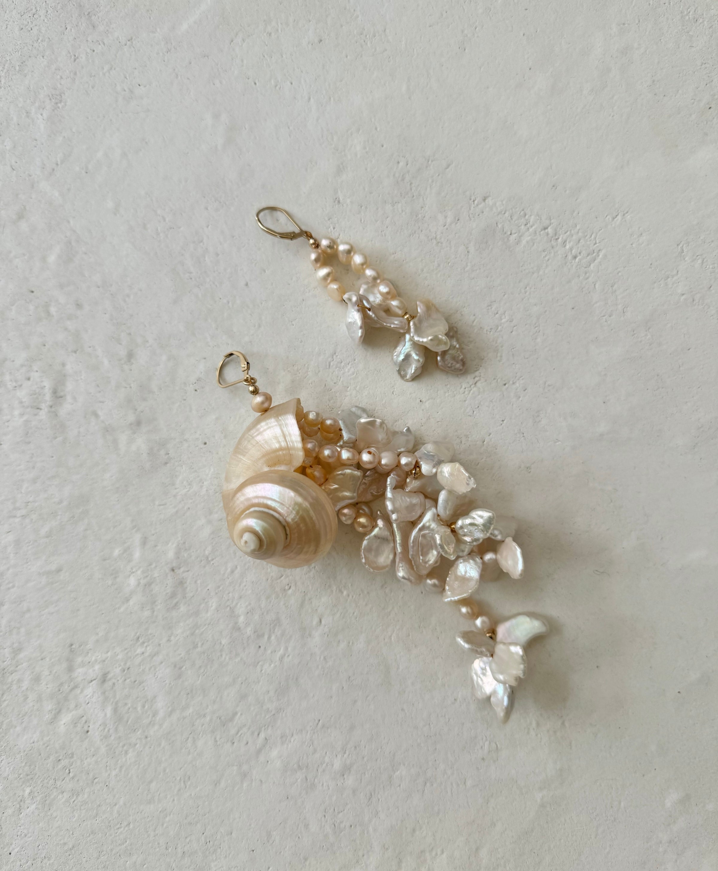 Mareah Pearl Shell Earring Pair