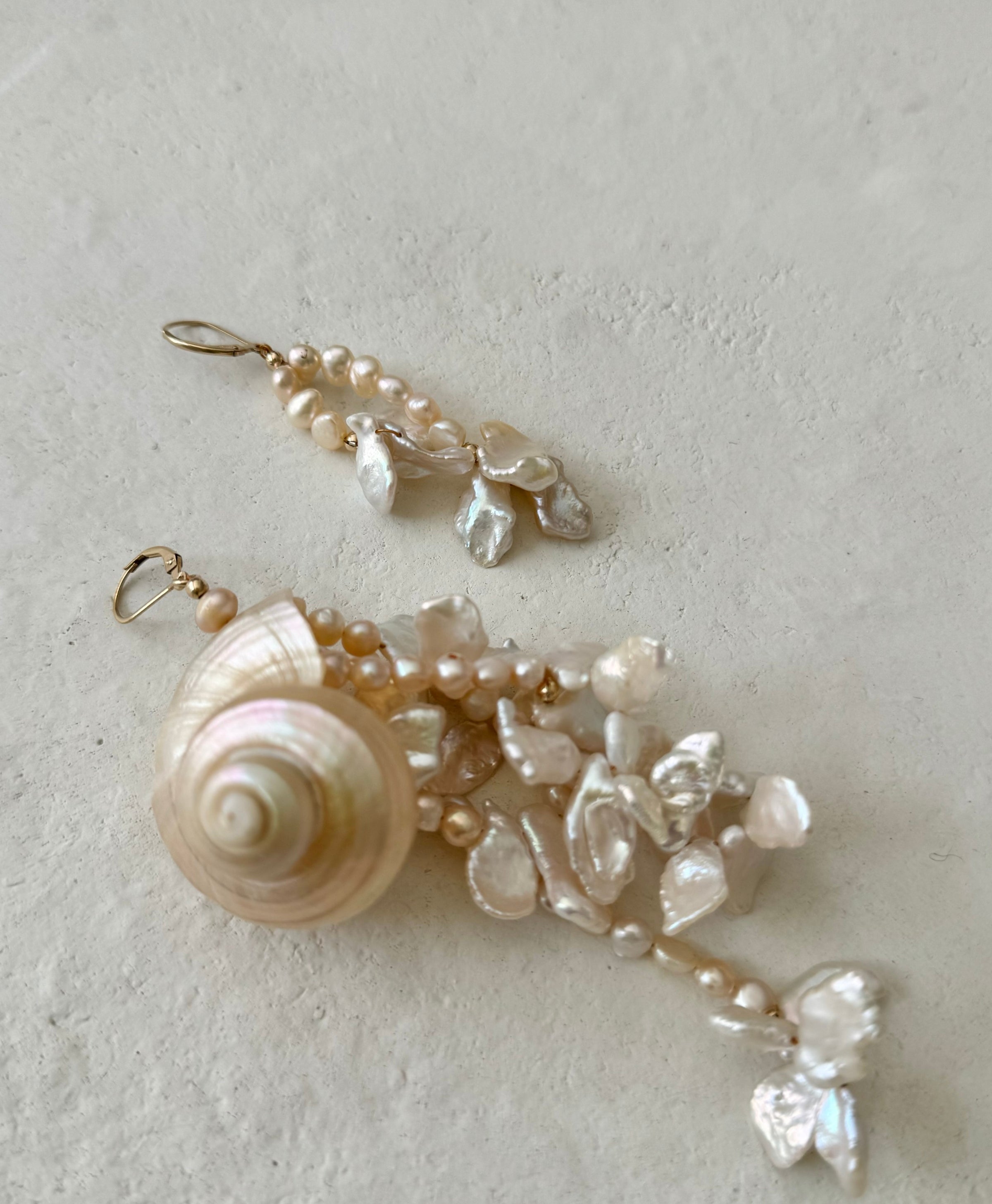 Mareah Pearl Shell Earring Pair