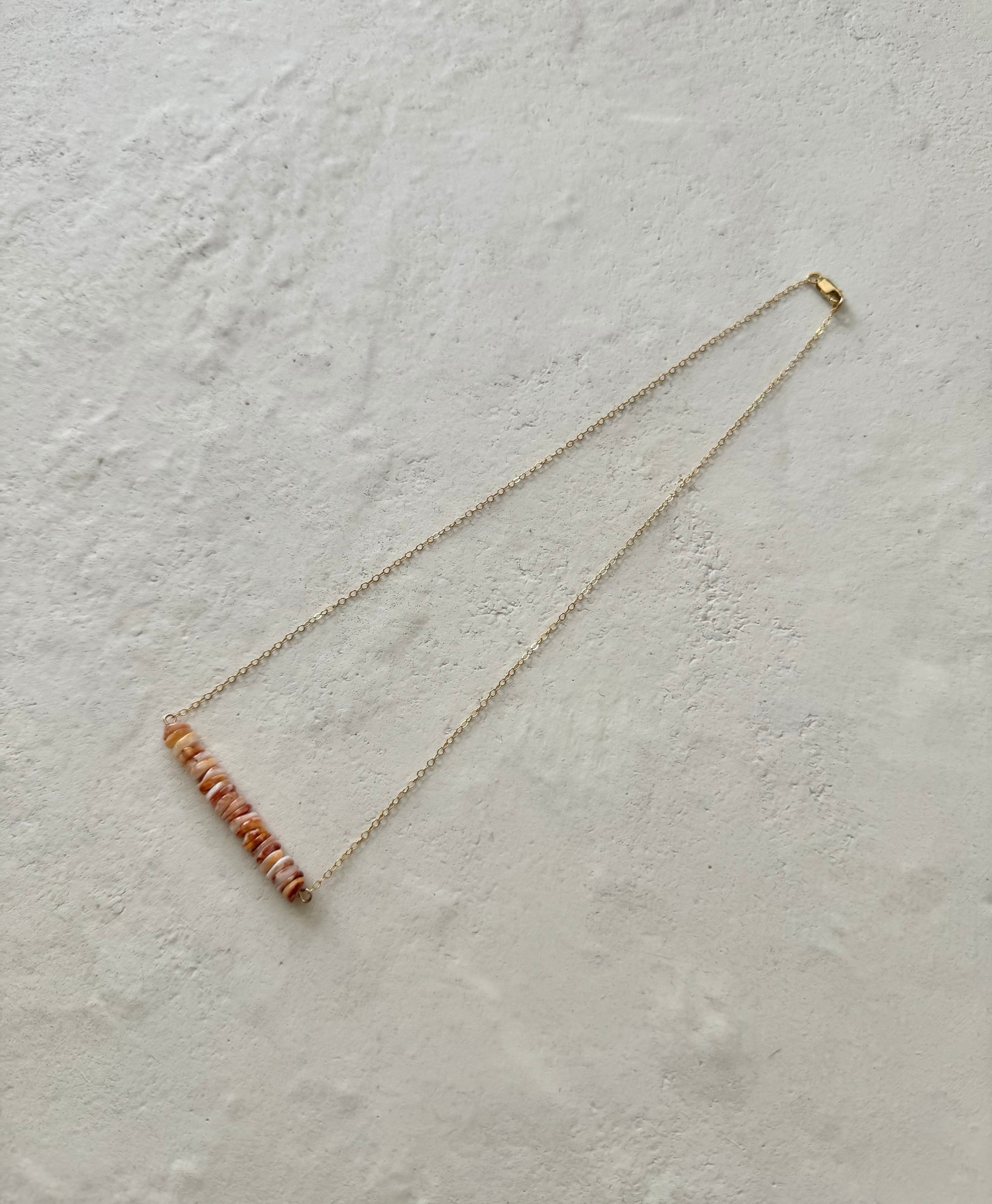 Espina Strength Bar Spiny Oyster Necklace