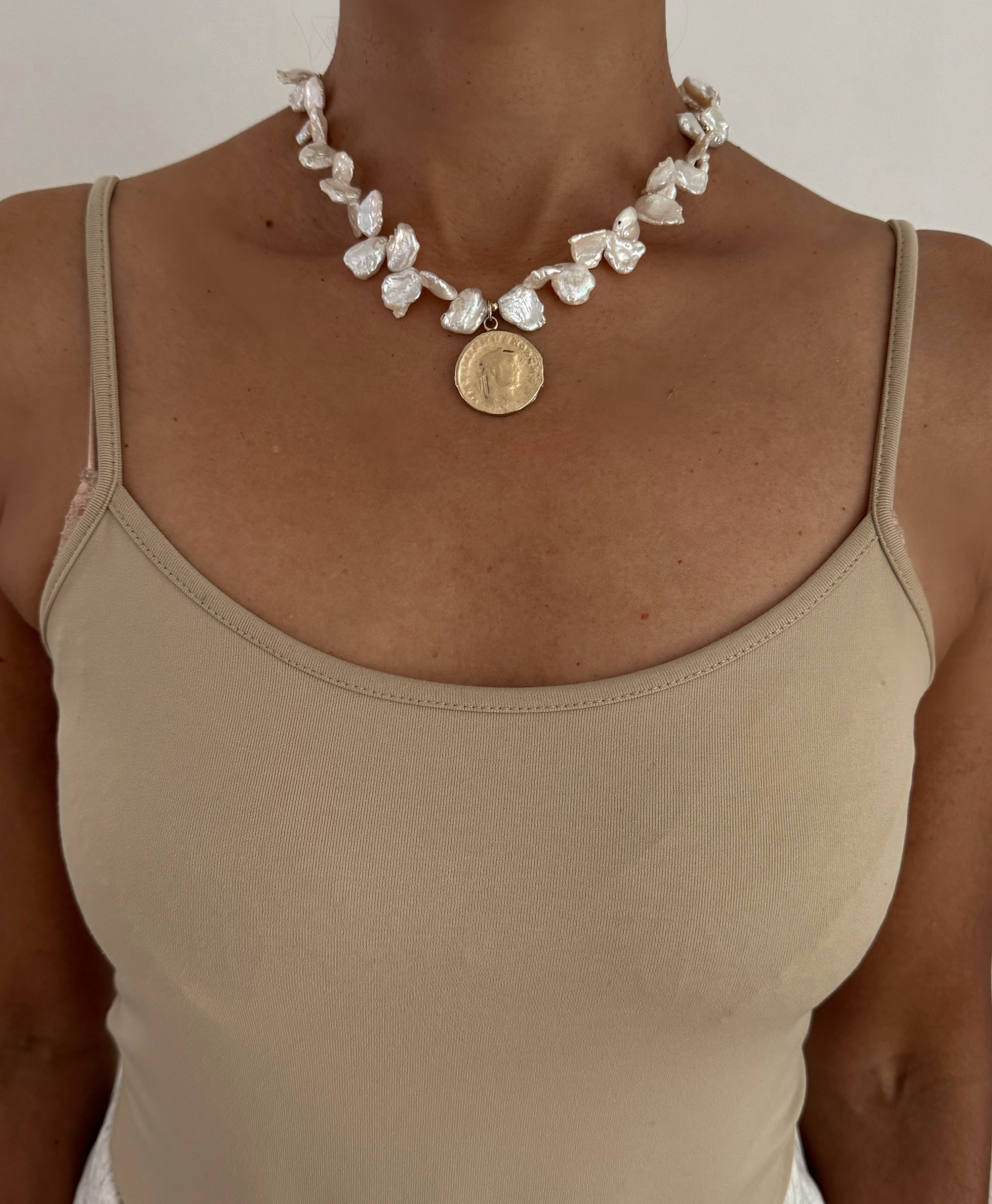 Pieza Pearl Gold Filled Coin Necklace