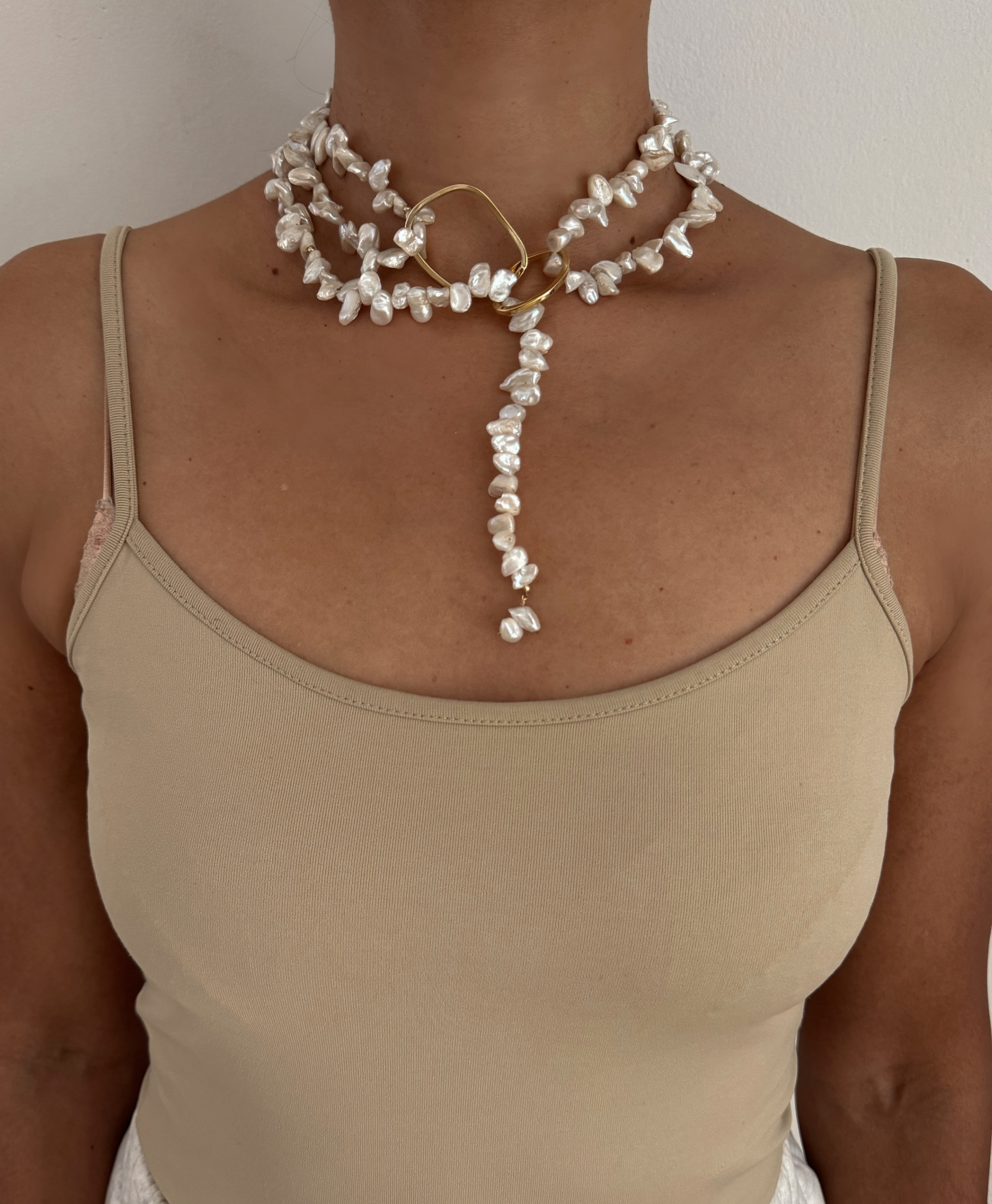 Piedrita Pearl Lariat Necklace