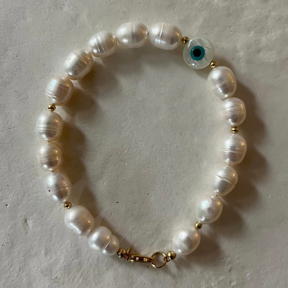 Taylor Pearl Bracelet