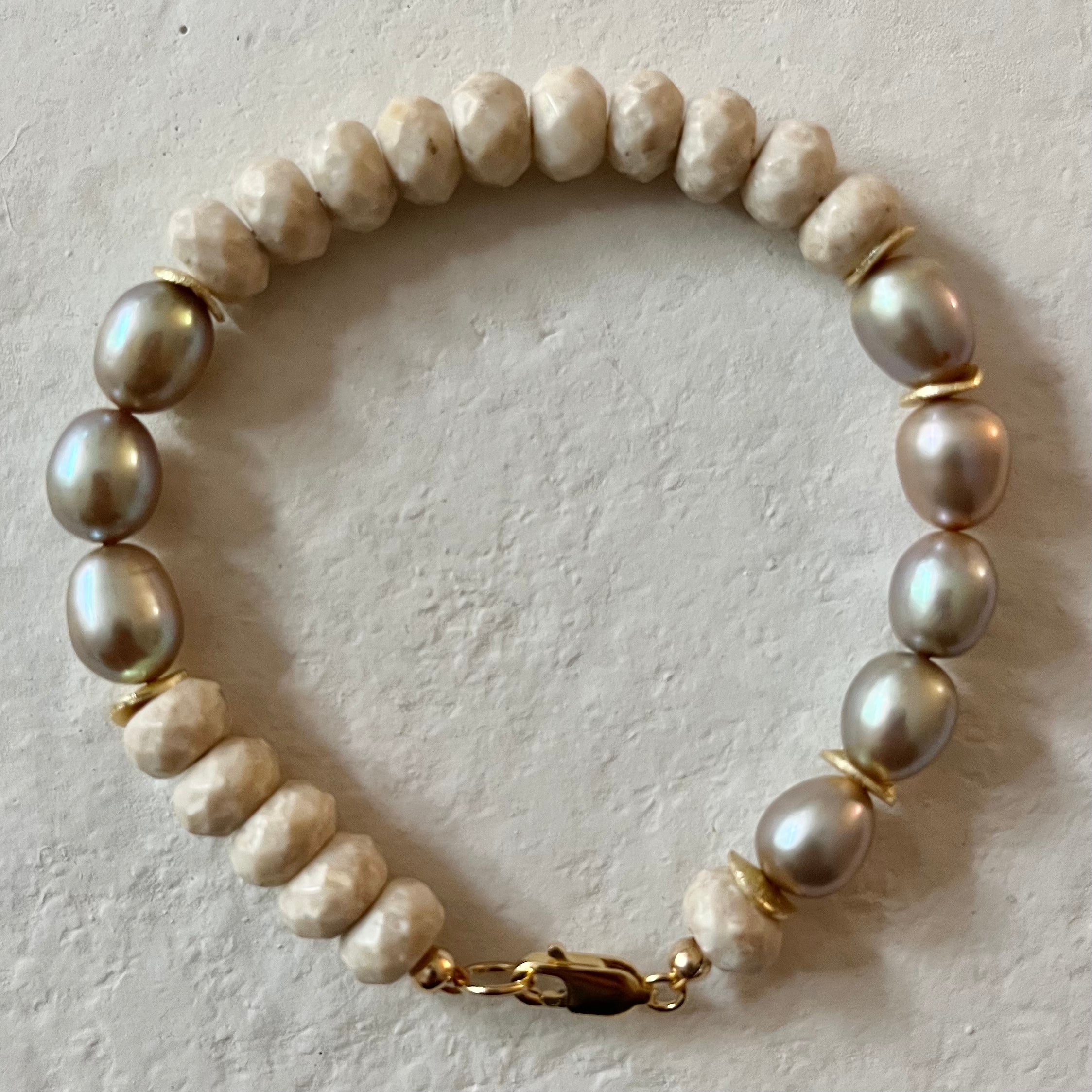 Tissi Pearl Agate Bracelet