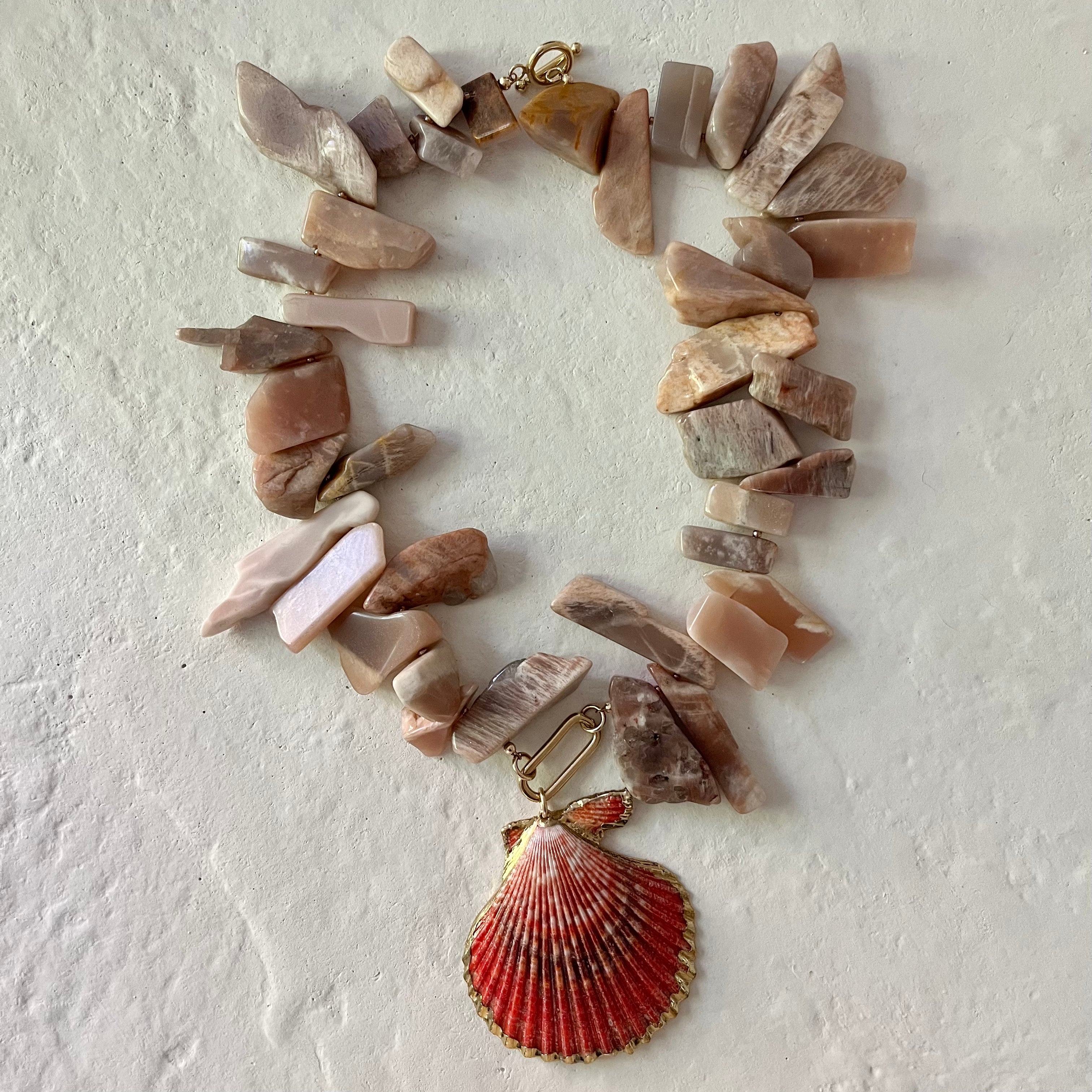Morata Moonstone Shell Necklace