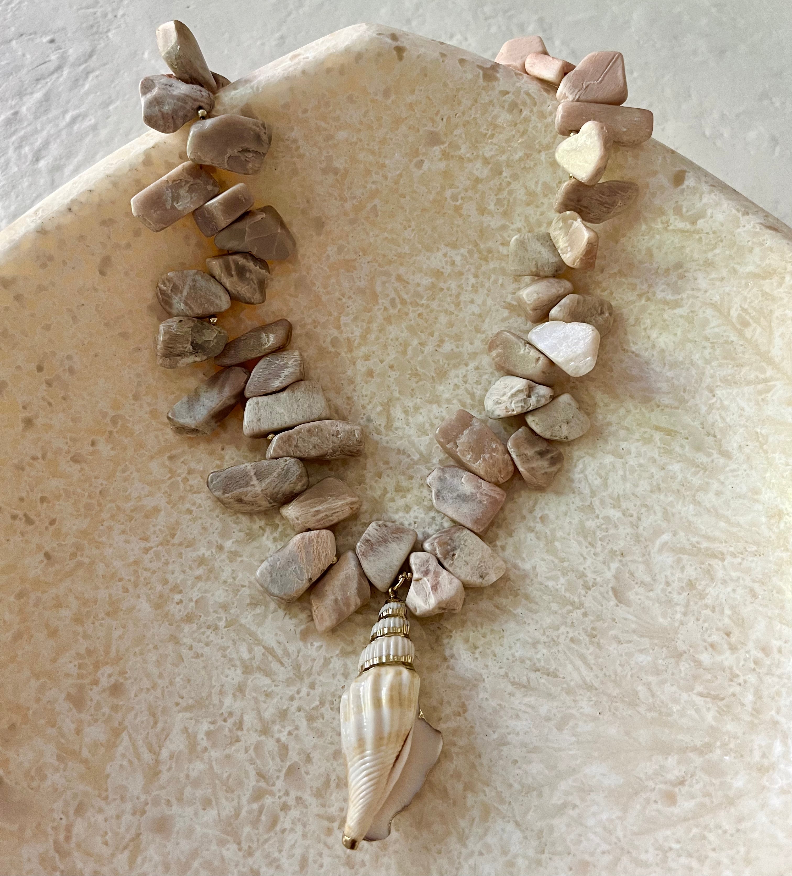 Indah Matte Moonstone Shell Necklace