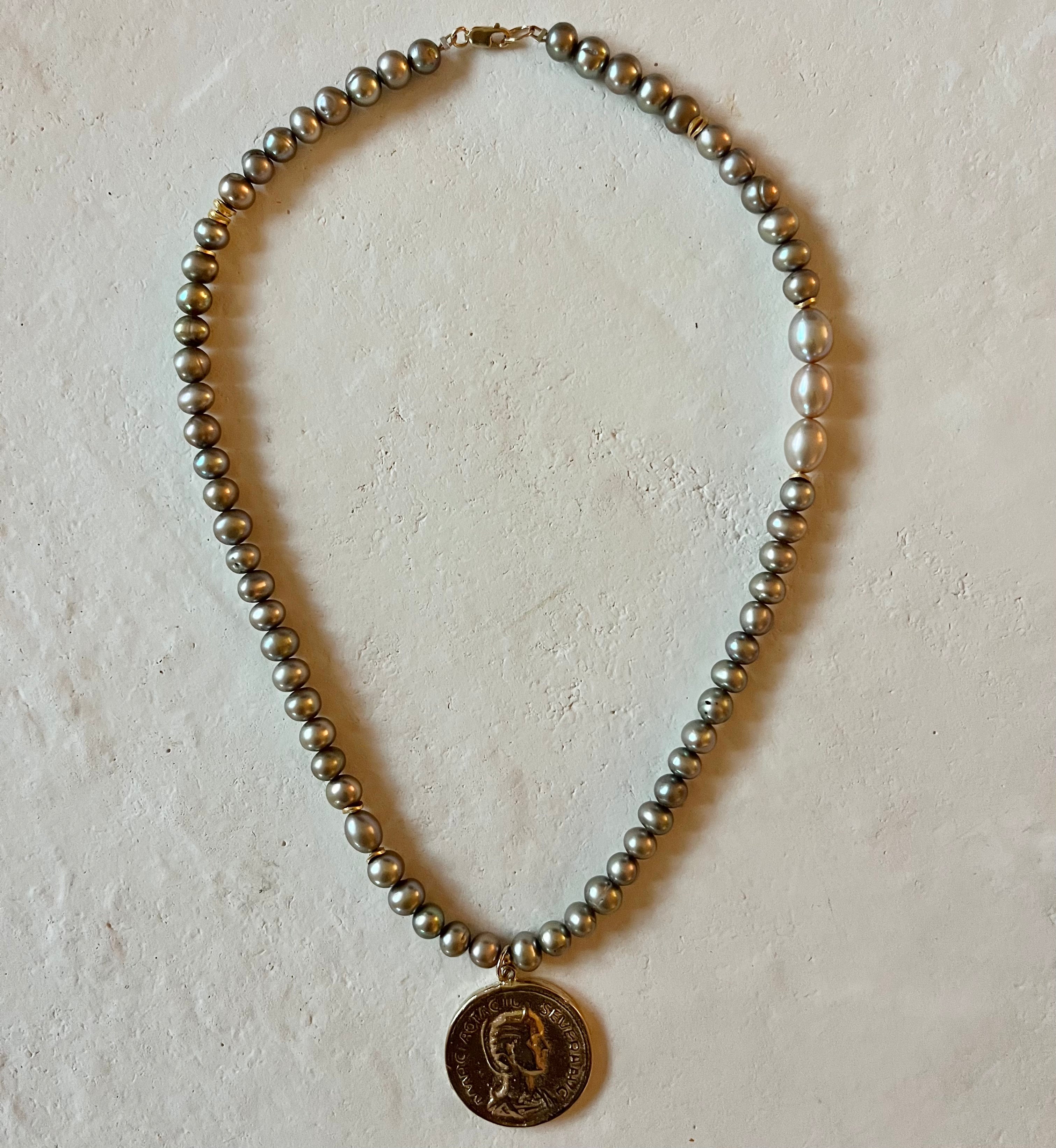 Realesa Pearl Gold Filled Coin Pendant Necklace