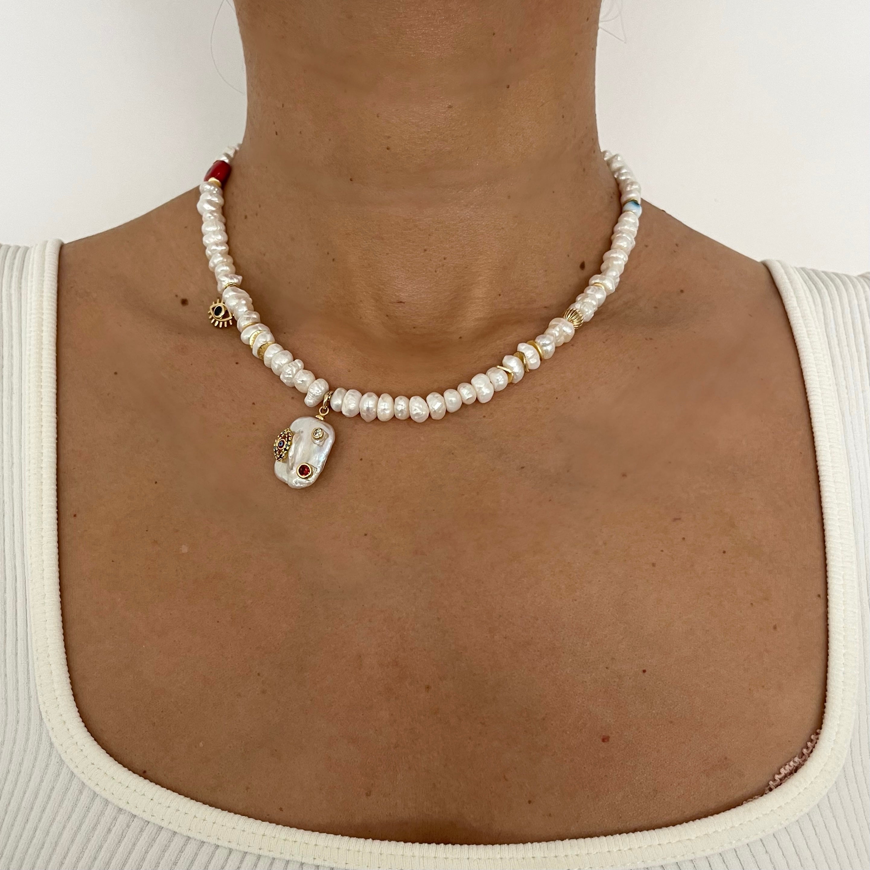 Soltis Pearl Necklace