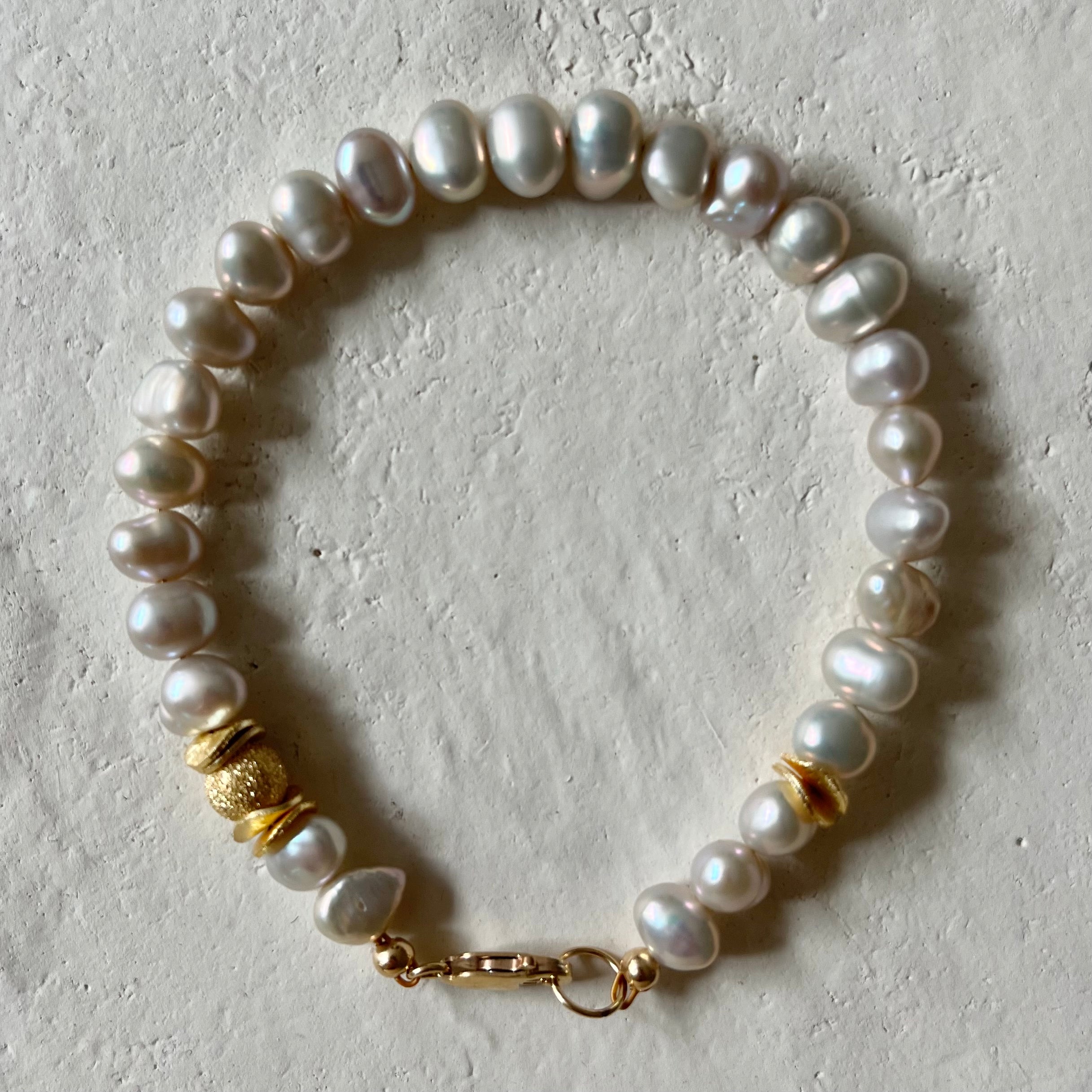 Cinzento Pearl Bracelet