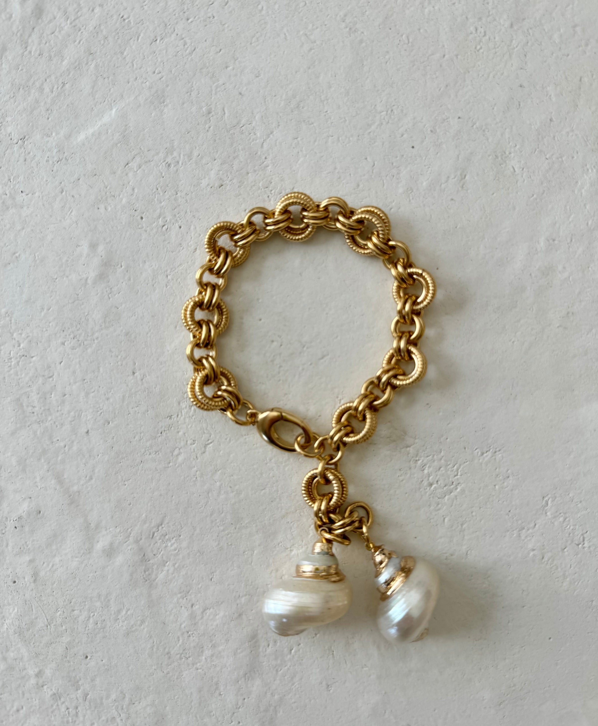 Konche Gold Filled Shell Bracelet