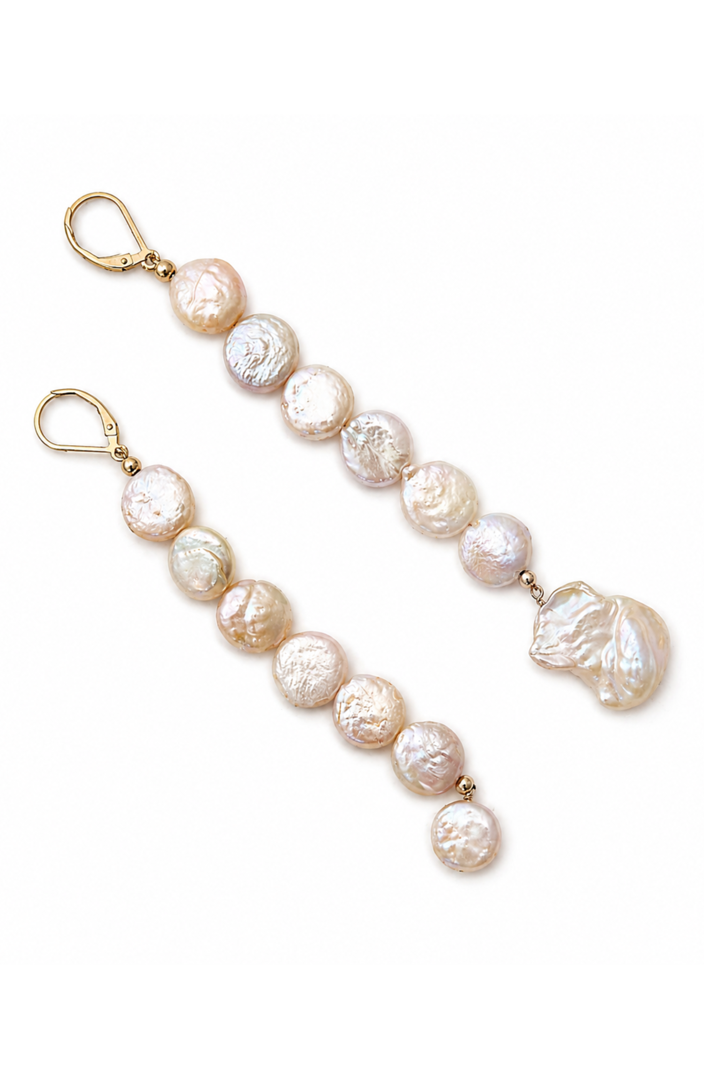 Puesta Pearl Earring Set