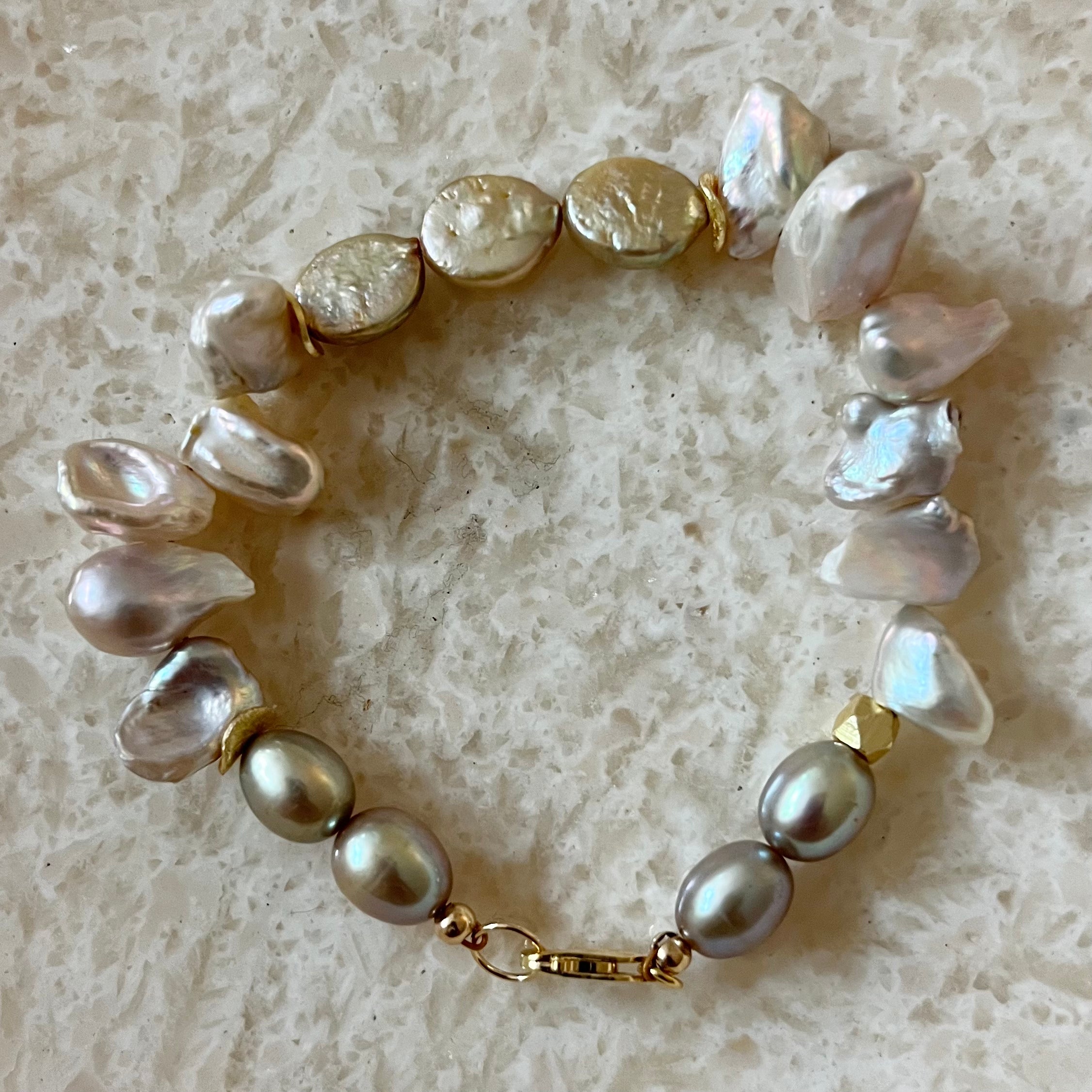 Opalis Pearl Bracelet