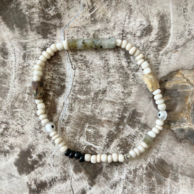 De La Tierra Bracelet