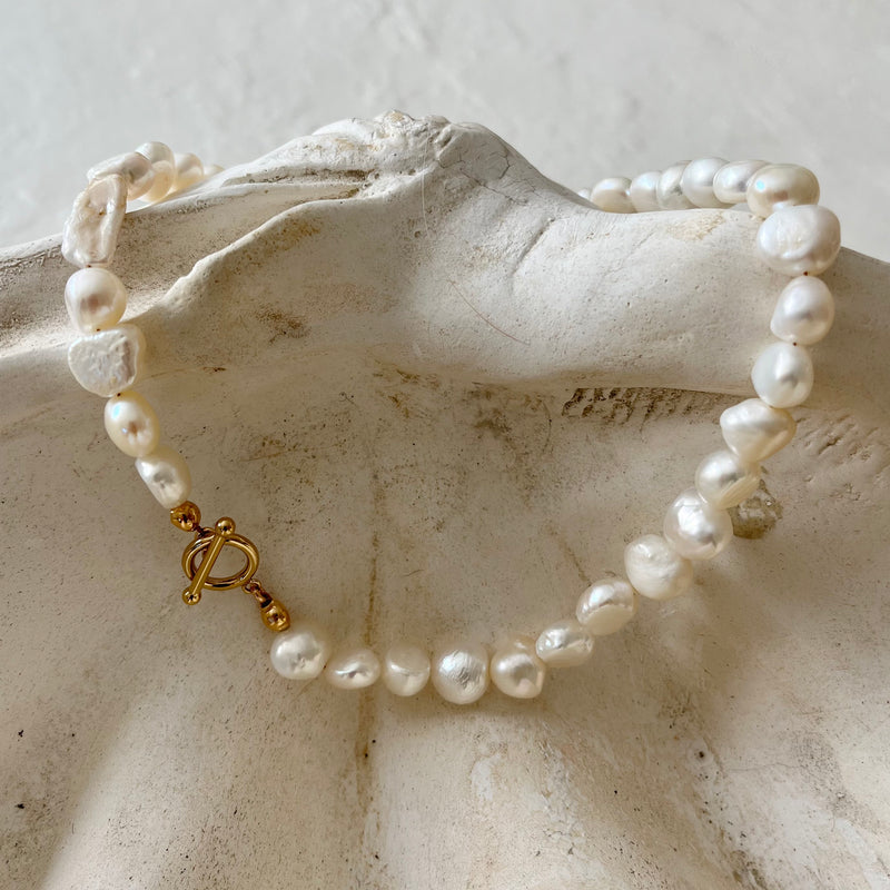 Blanche Necklace
