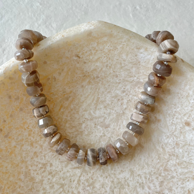 Lune Necklace