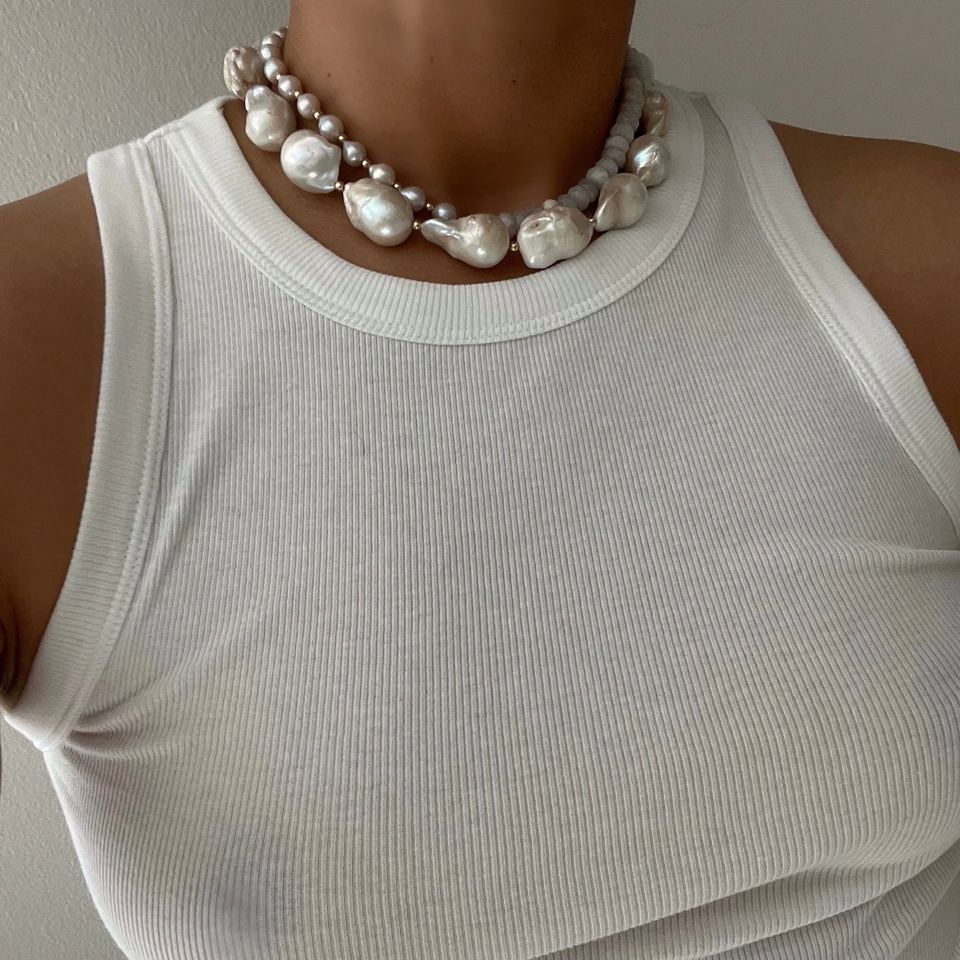 Perla Madre Necklace