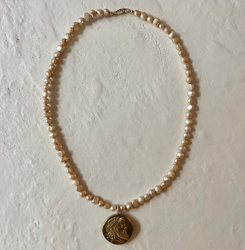 Kuero Necklace