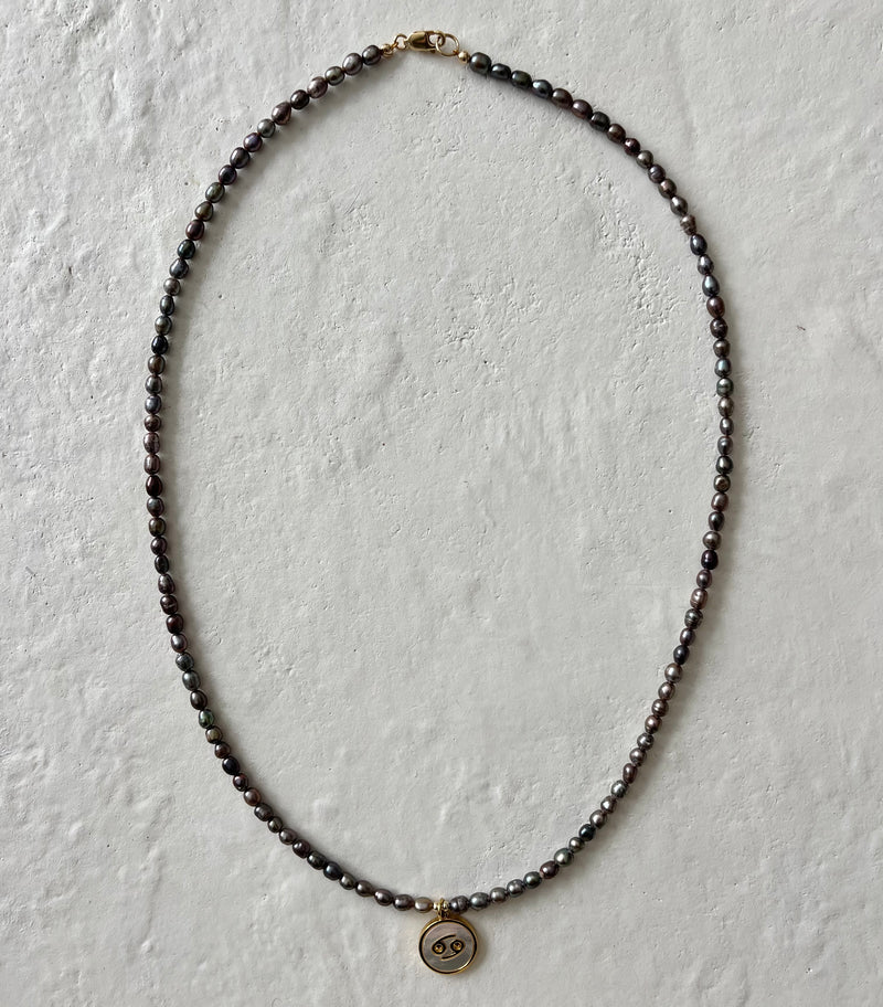 Antracita Necklace
