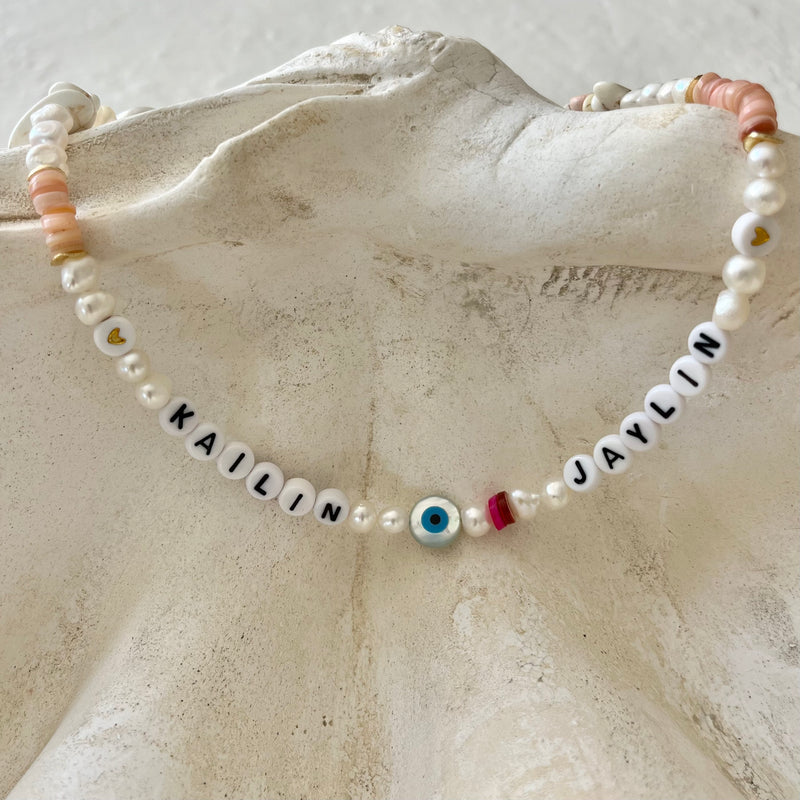 Dos Bebes Necklace