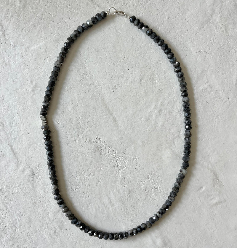 Gusto Necklace